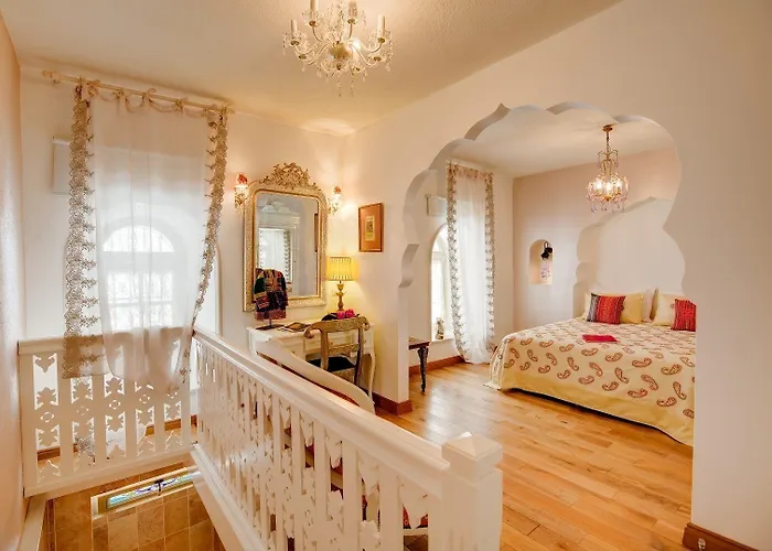 Ipekyol Avec Piscine Privée Villa *