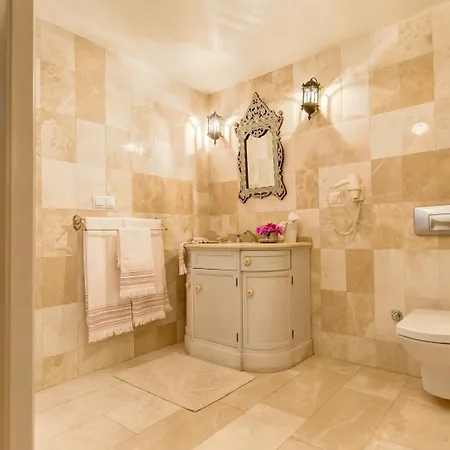 Ipekyol Avec Piscine Privee Villa *