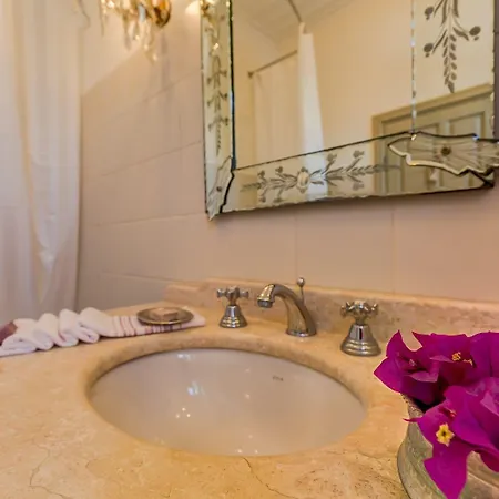 Ipekyol Avec Piscine Privee Villa Çeşme