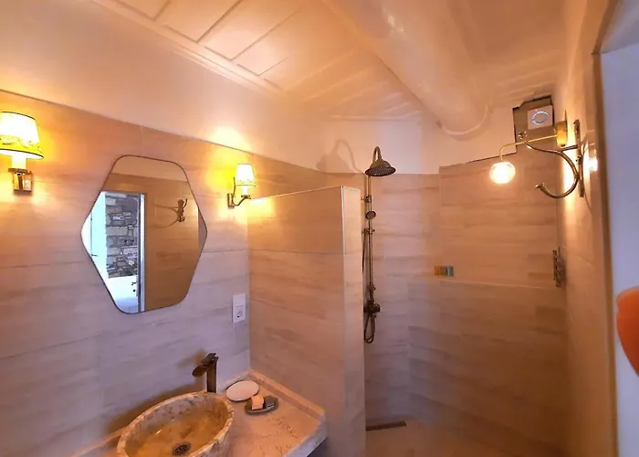 Ipekyol Avec Piscine Privee