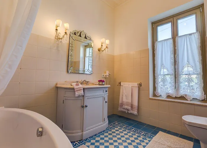 Ipekyol Avec Piscine Privee Villa *